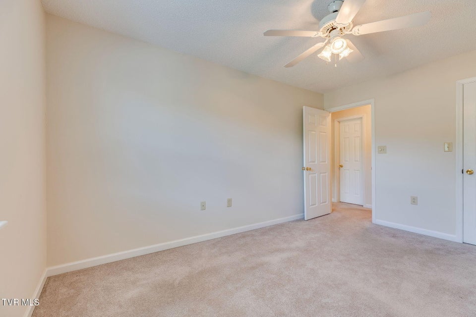 Photo #26: 143 Eagle View Private Drive