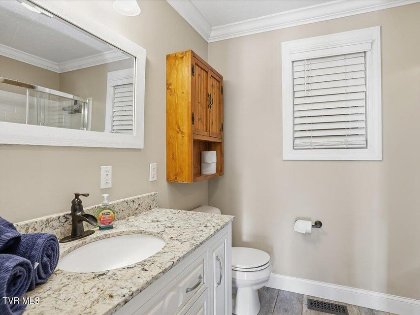 Photo #19: 146 Paradise Point