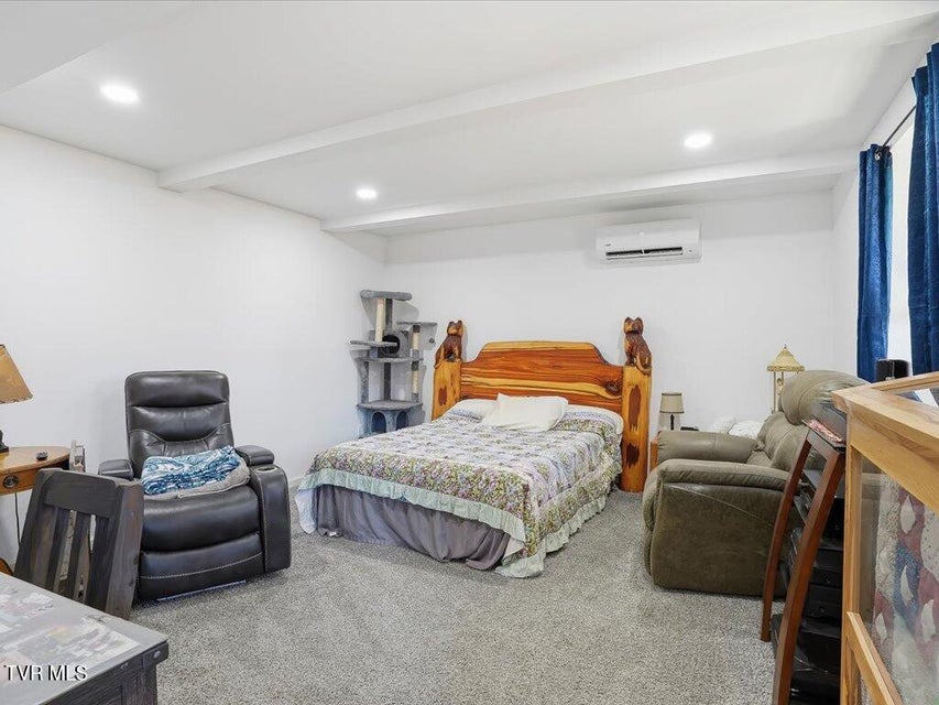 Photo #45: 146 Paradise Point