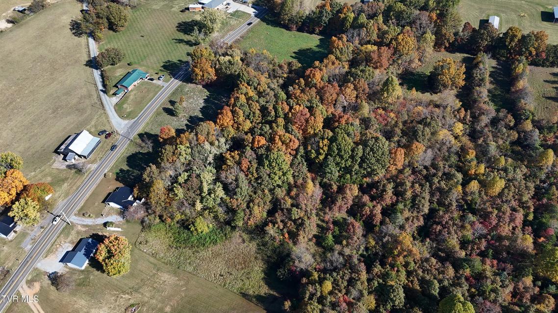 Photo #16: Tr 13 Newport Highway