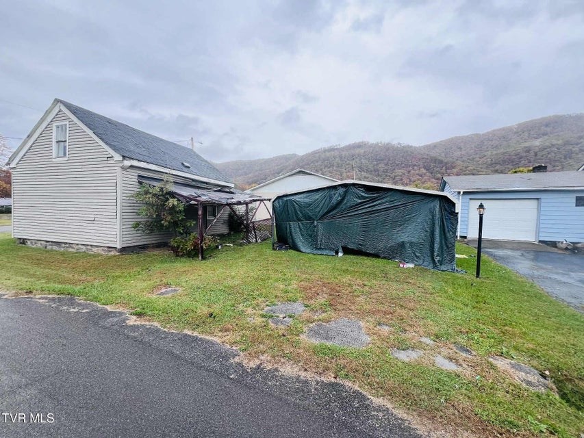 Photo #8: 2809 2nd Avenue