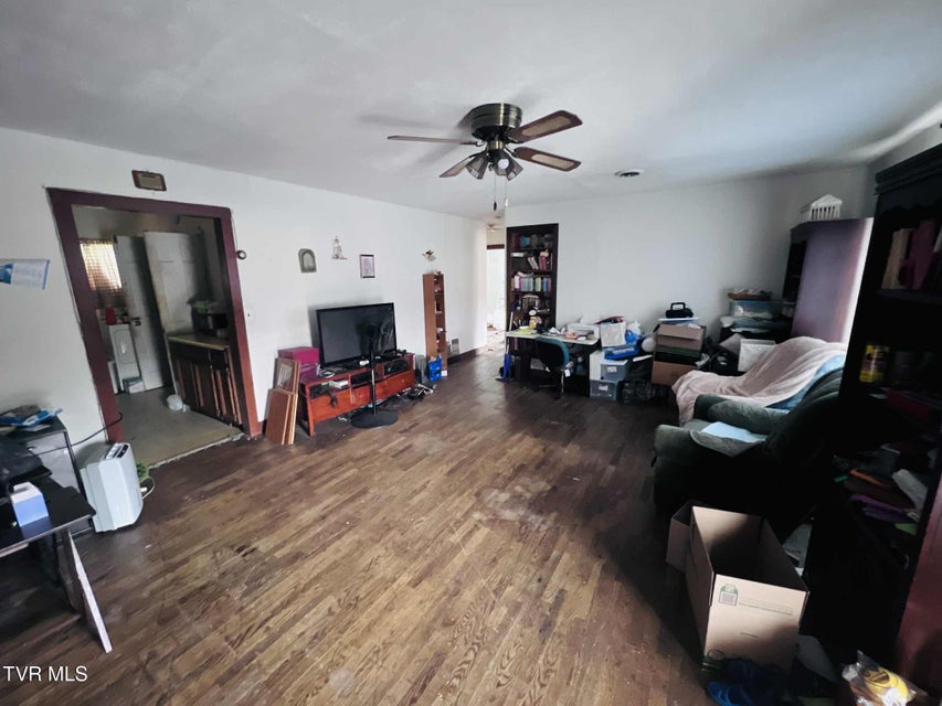 Photo #10: 2809 2nd Avenue