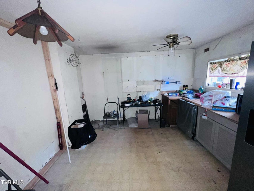 Photo #14: 2809 2nd Avenue