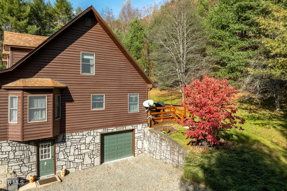 Photo #8: 5191 Highway 421 