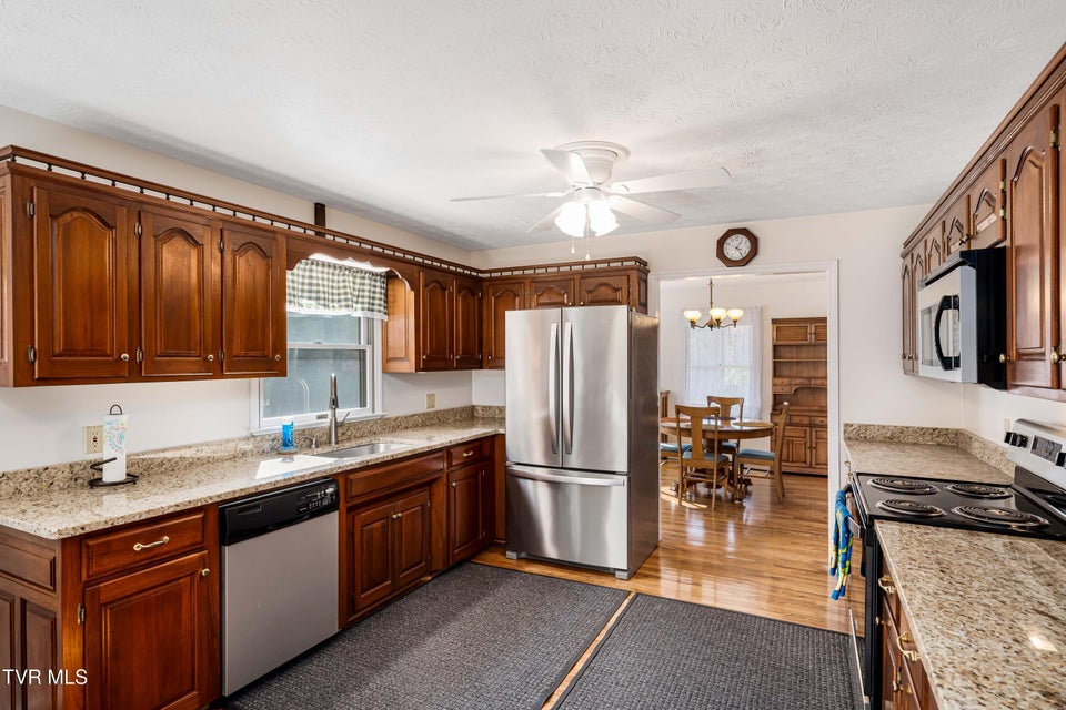 Photo #29: 5191 Highway 421 