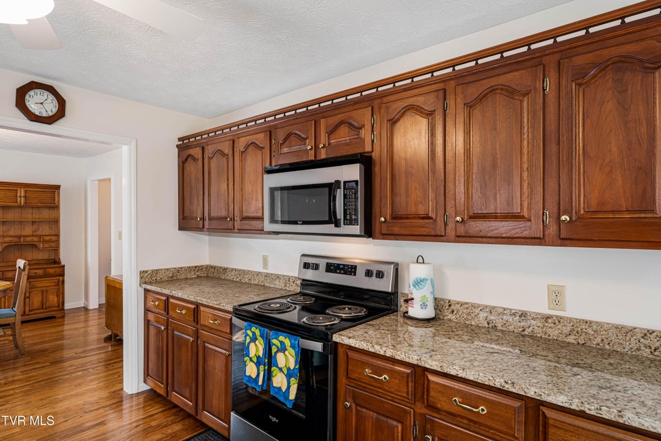 Photo #30: 5191 Highway 421 