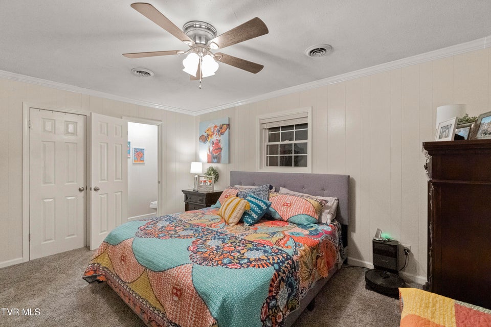 Photo #15: 4522 Blue Springs Parkway 