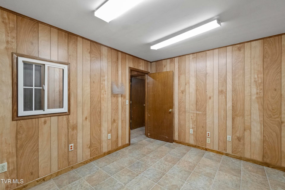 Photo #59: 4522 Blue Springs Parkway 