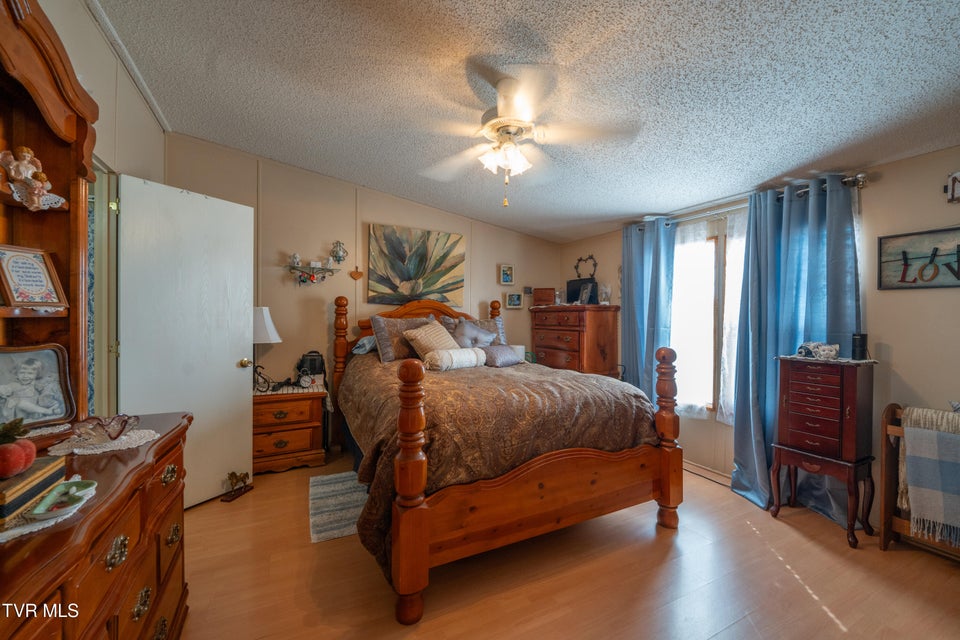 Photo #28: 3578 Baker Springs Road