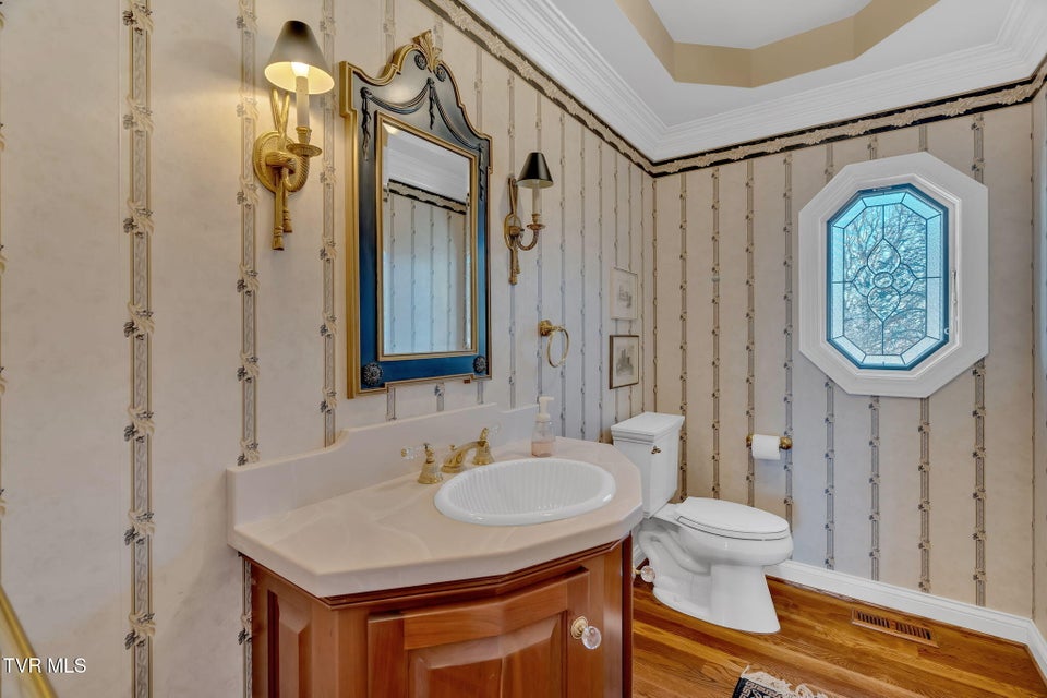 Photo #74: 215 Lick Hollow Road