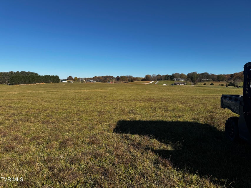 Photo #3: 180 Glaze Road