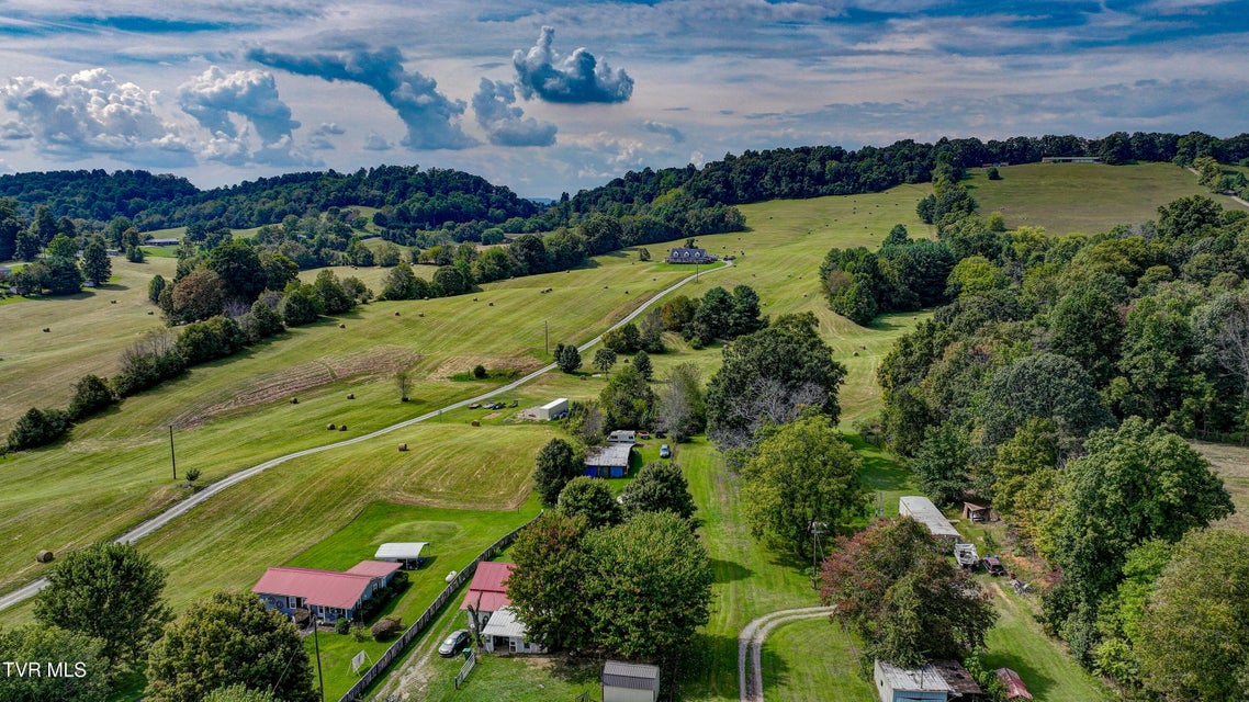 Photo #2: 2188 Highway 75 