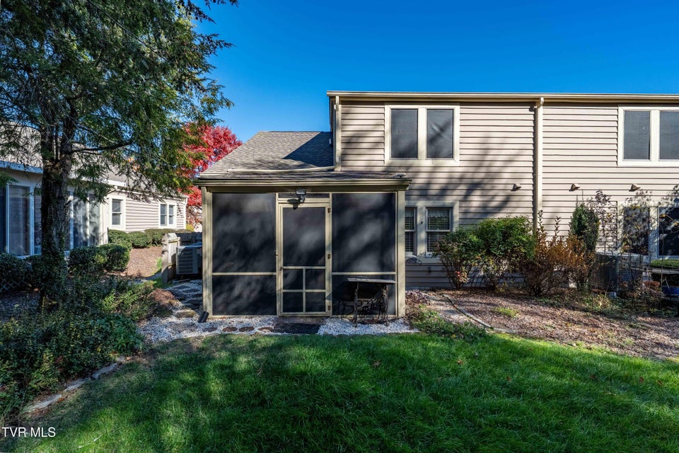 Photo #15: 308 Arbor Terrace