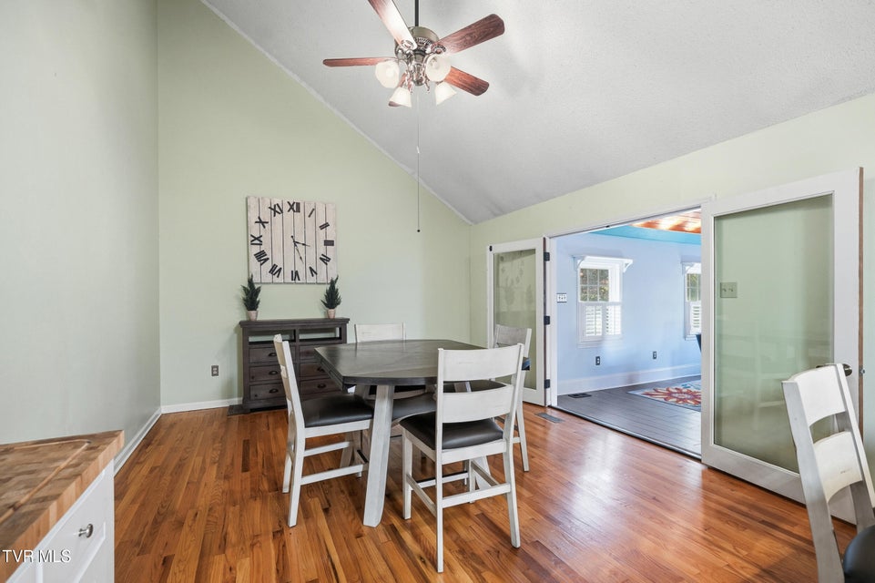 Photo #12: 212 Old Castle Road