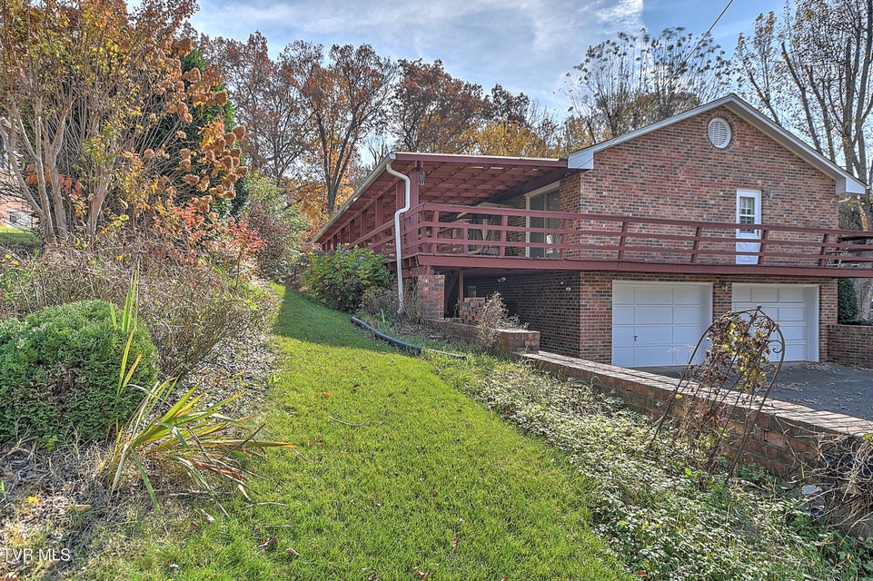 Photo #63: 1900 Northwood Drive