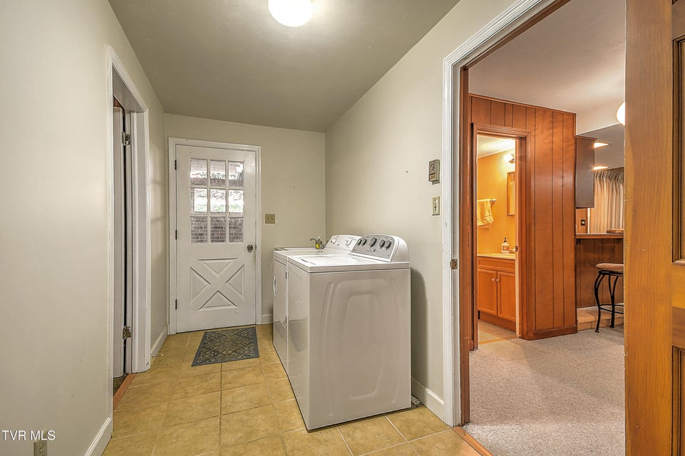 Photo #31: 1900 Northwood Drive