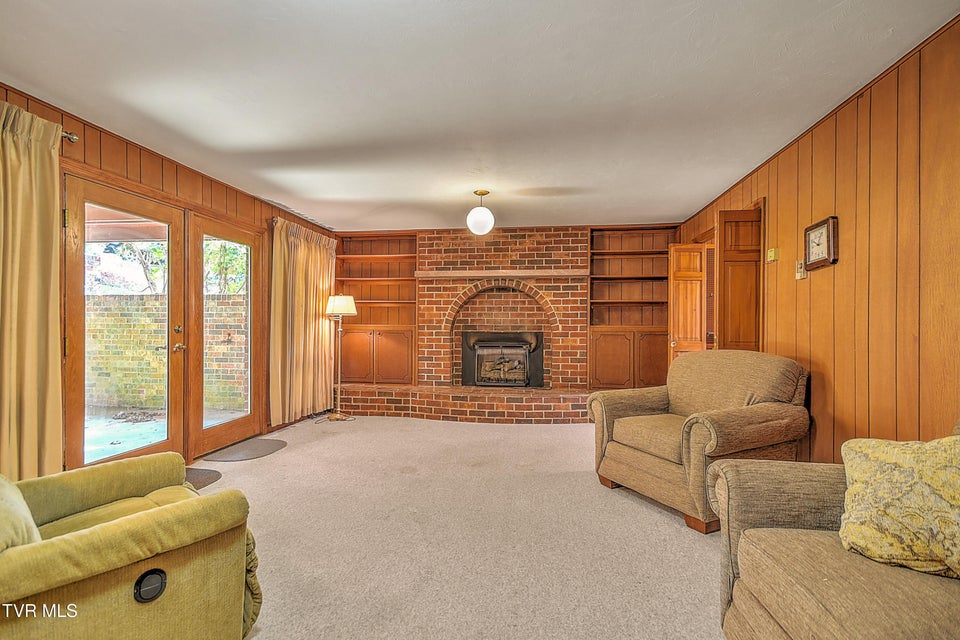 Photo #57: 1900 Northwood Drive