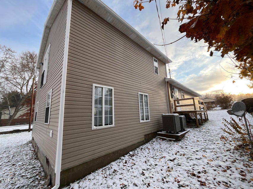 Photo #28: 12151 Retford Road