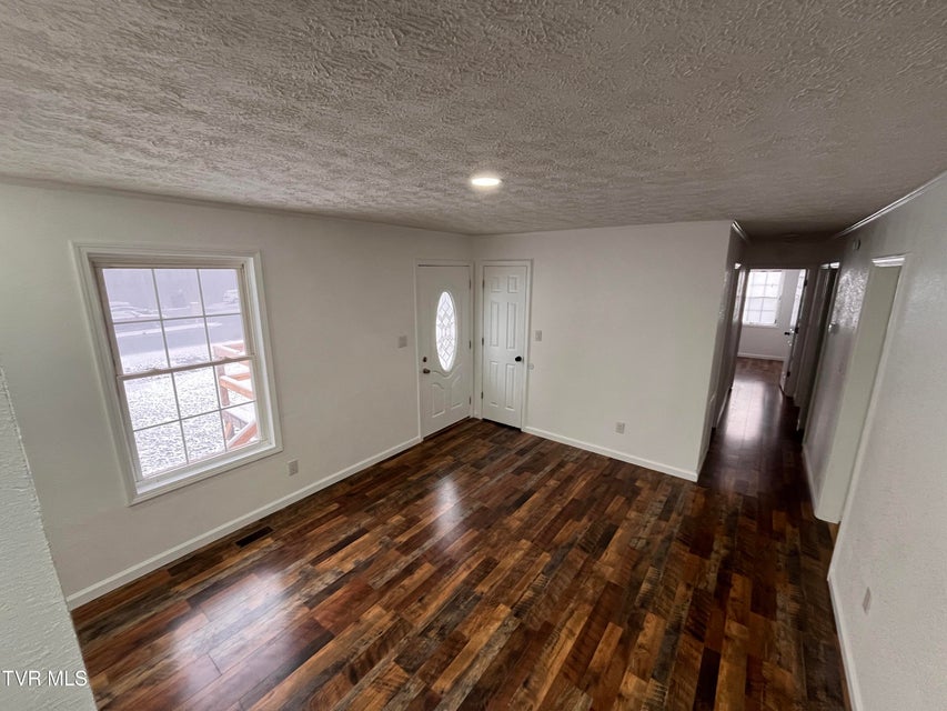 Photo #27: 12151 Retford Road