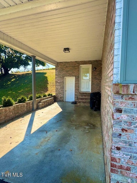 Photo #10: 218 Green Acres Drive