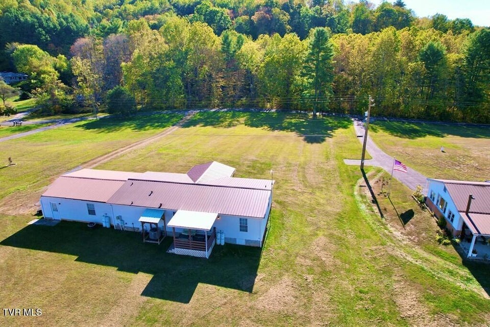 Photo #32: 17057 Mill Creek Road