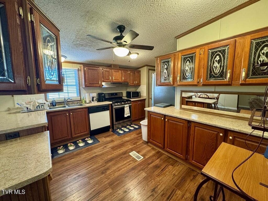 Photo #6: 17057 Mill Creek Road