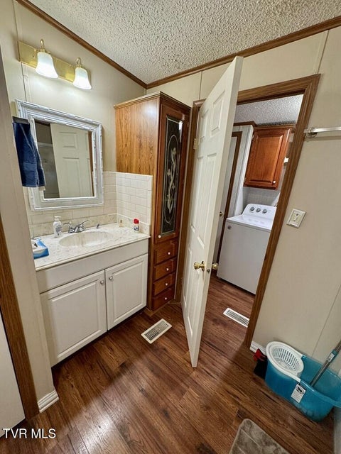 Photo #17: 17057 Mill Creek Road