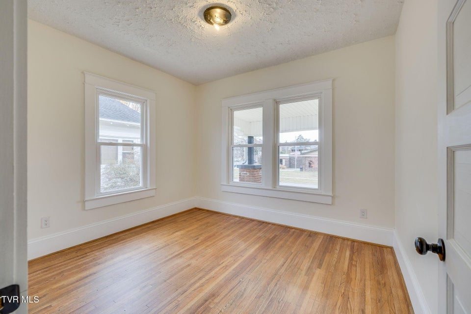 Photo #20: 610 Myrtle Avenue