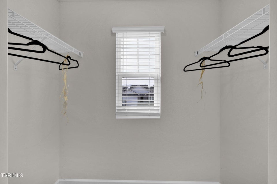 Photo #22: 695 Saint Andrews Drive 