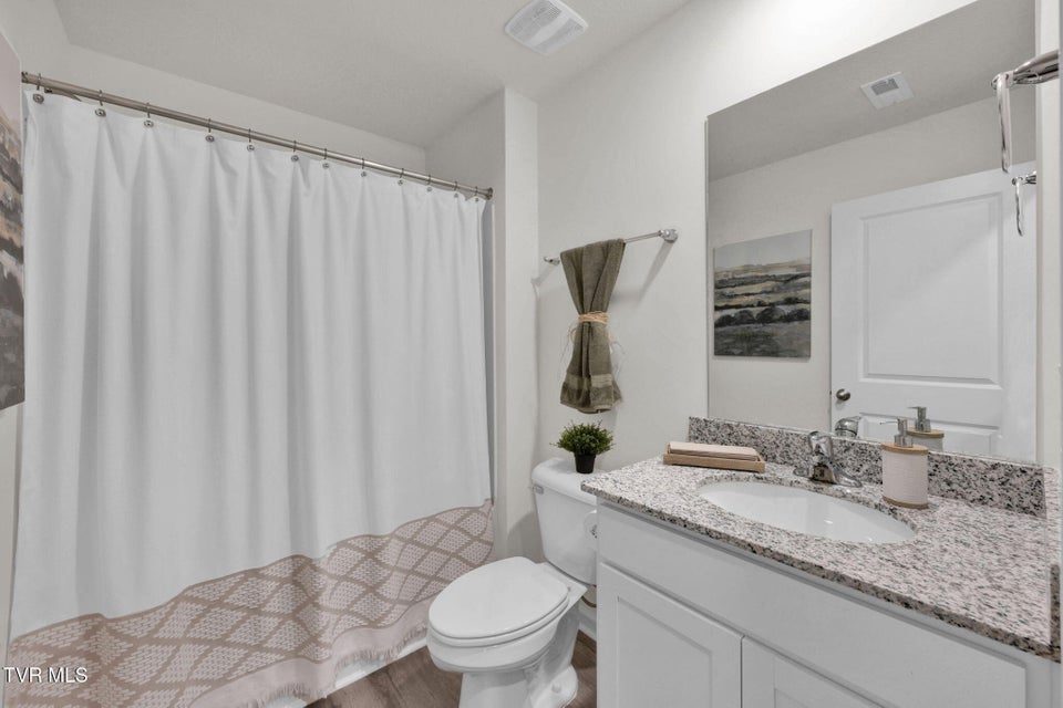 Photo #34: 698 Saint Andrews Drive 