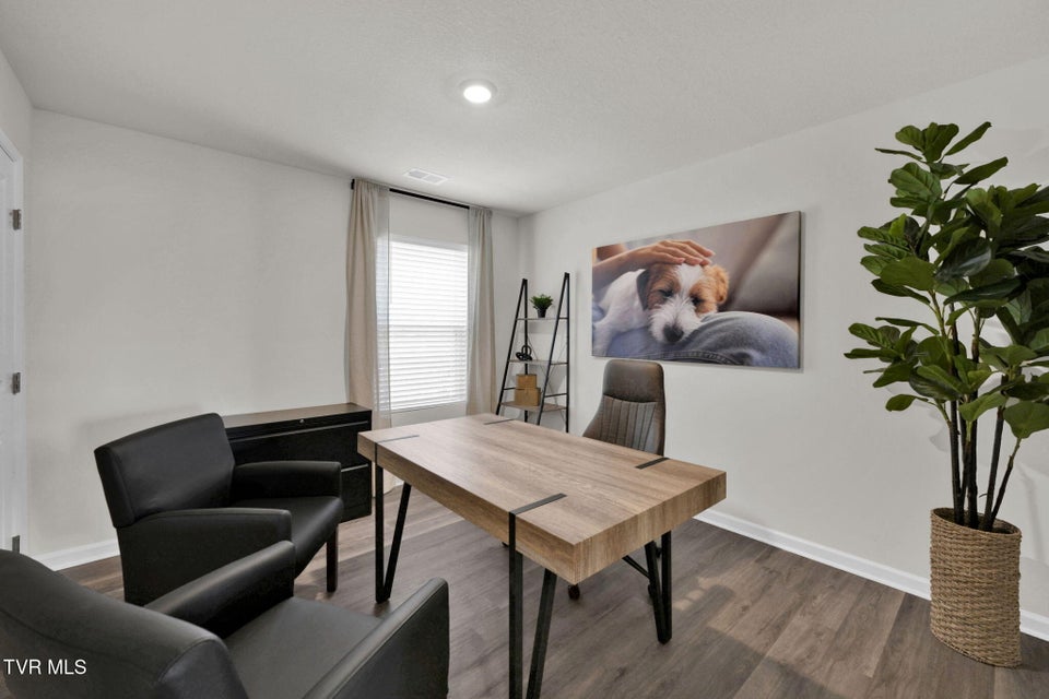 Photo #23: 699 Saint Andrews Drive 