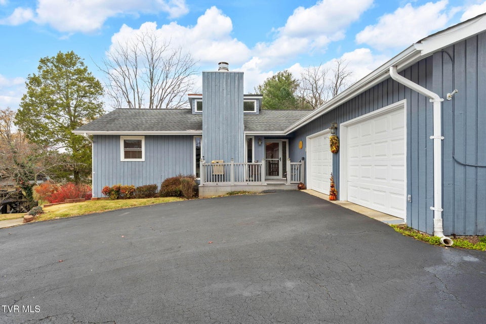 Photo #2: 117 Sandpiper Circle