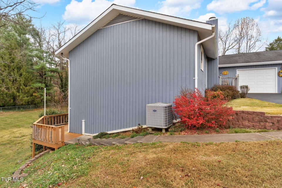 Photo #3: 117 Sandpiper Circle