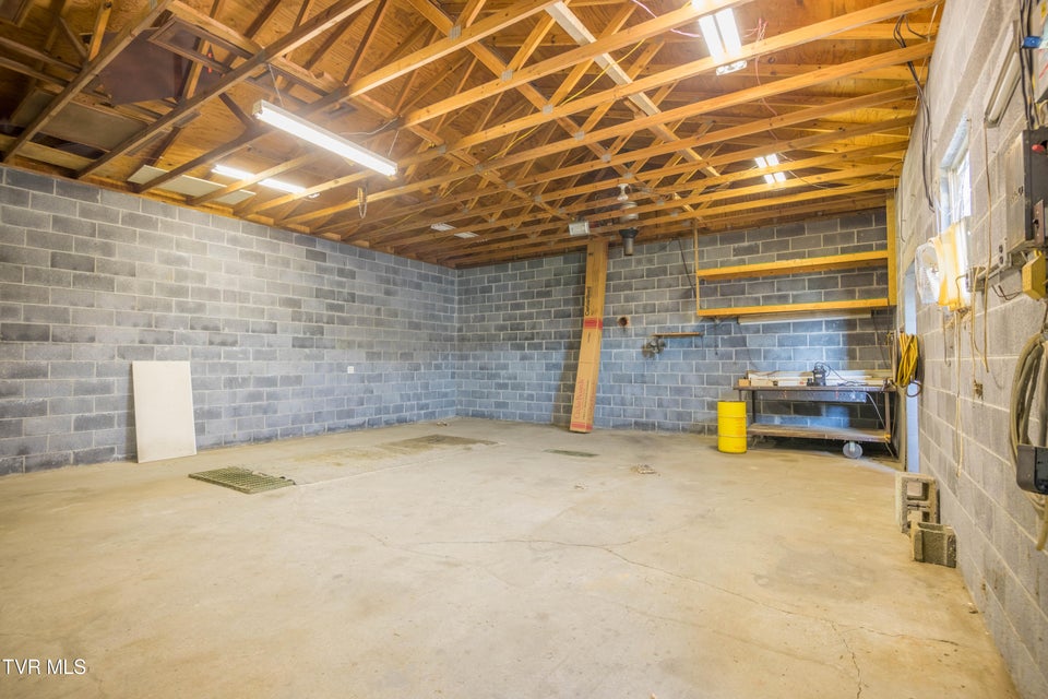 Photo #21: 200 Massengill Place