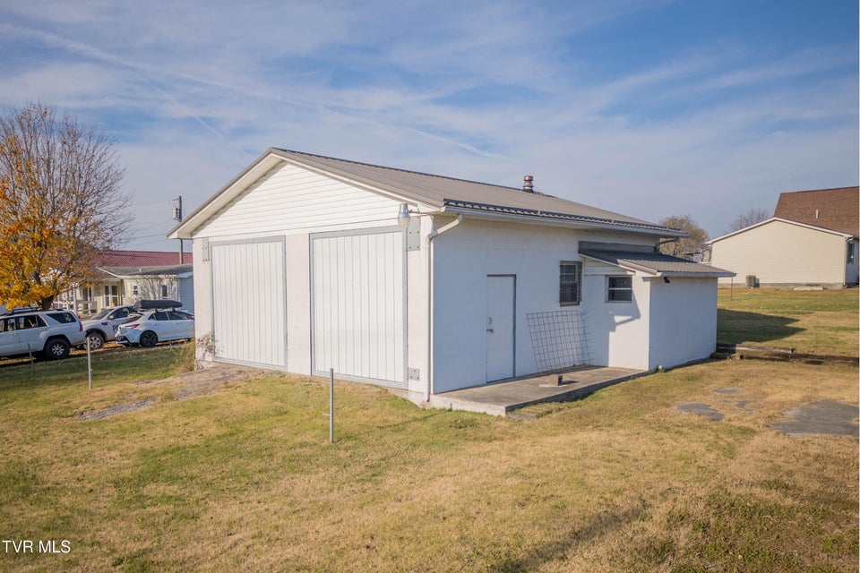 Photo #20: 200 Massengill Place