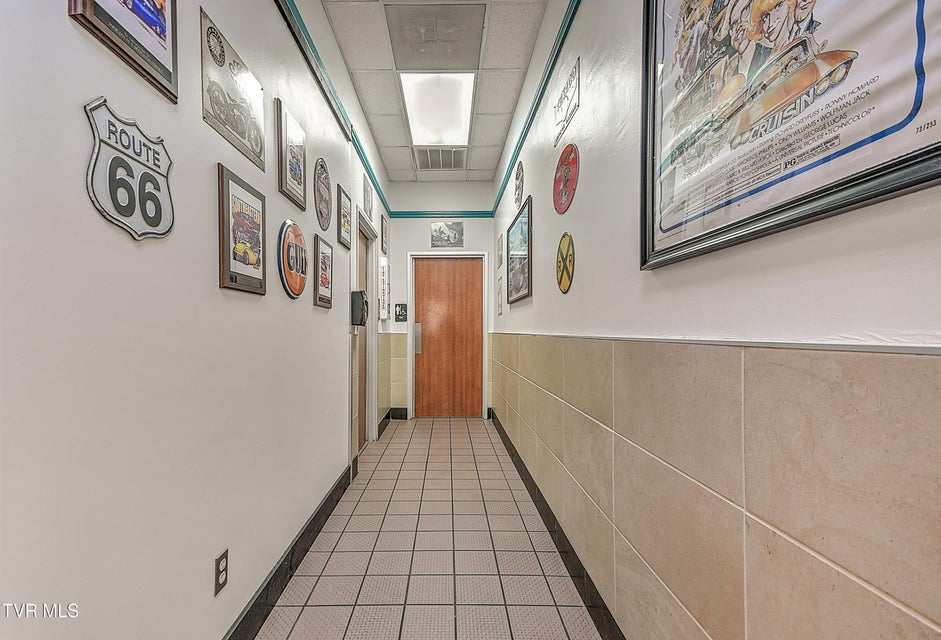 Photo #4: 1502 N Main Ave Avenue