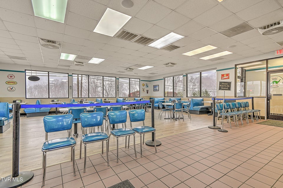 Photo #33: 1502 N Main Ave Avenue