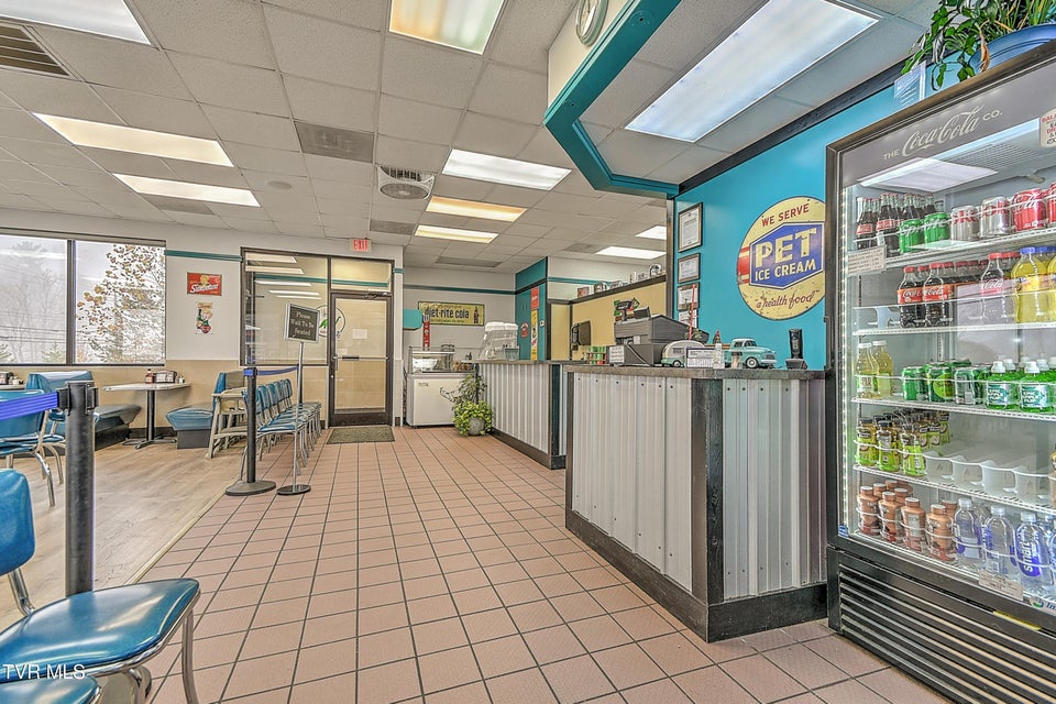 Photo #35: 1502 N Main Ave Avenue