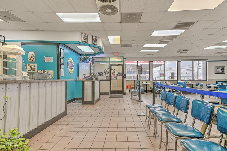 Photo #43: 1502 N Main Ave Avenue