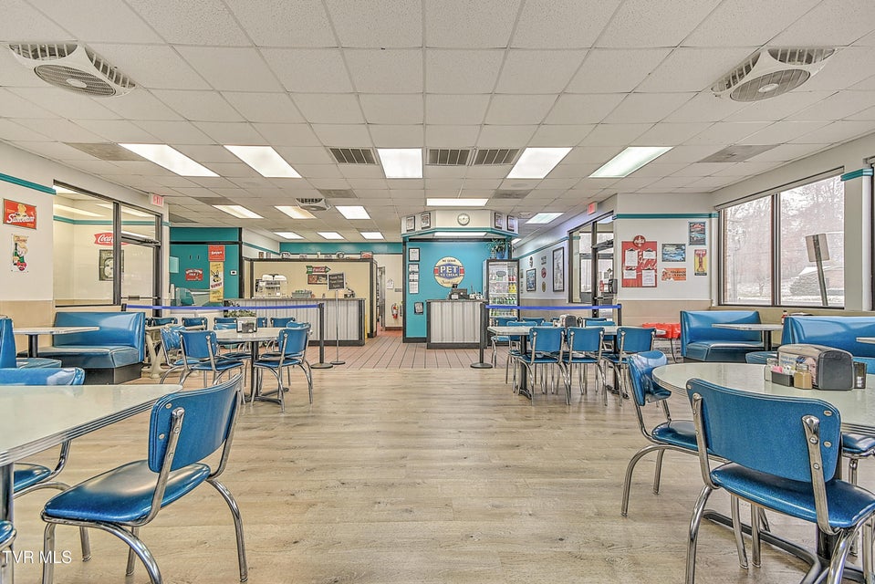 Photo #50: 1502 N Main Ave Avenue