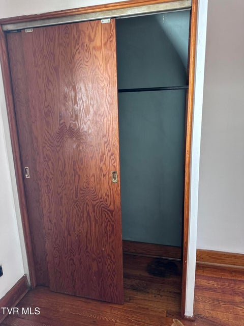 Photo #35: 526 Mount Ida Place