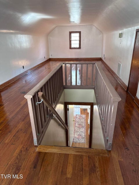 Photo #36: 526 Mount Ida Place