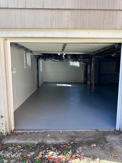 Photo #46: 526 Mount Ida Place