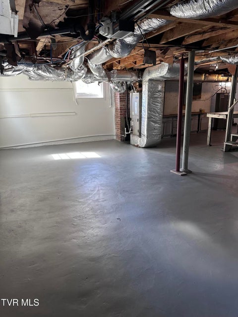 Photo #48: 526 Mount Ida Place