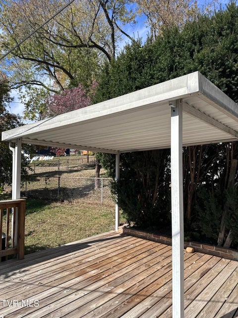 Photo #59: 526 Mount Ida Place