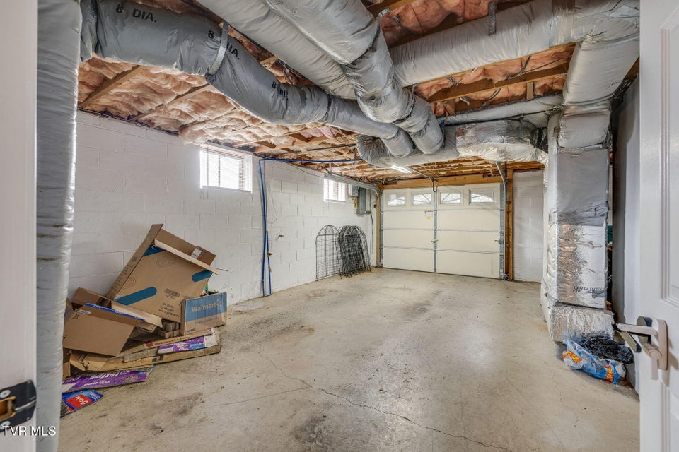 Photo #27: 237 Paramount Drive