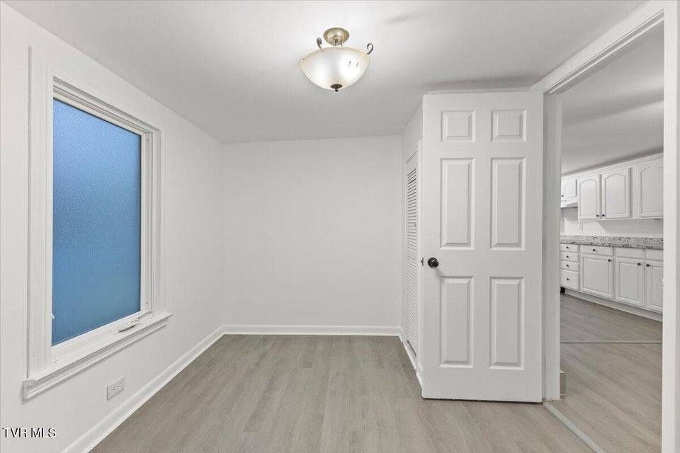 Photo #24: 306 Academy Street