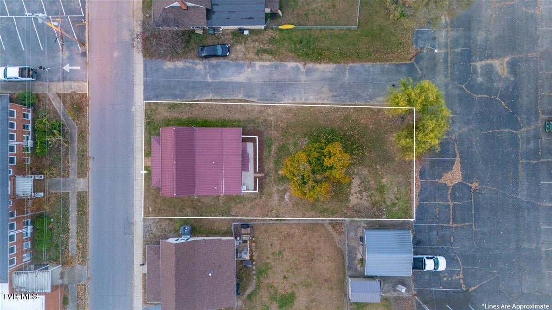 Photo #11: 306 Academy Street