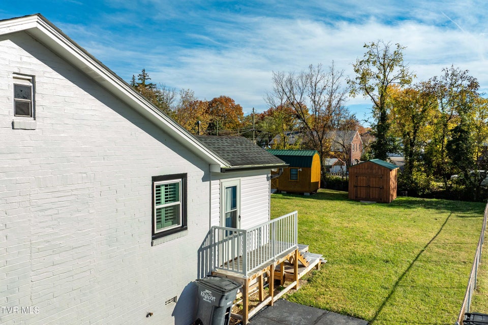 Photo #8: 1457 Garden Drive