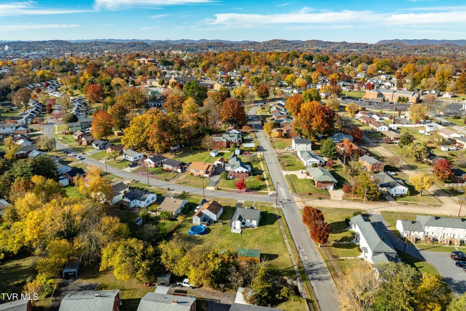 Photo #18: 1457 Garden Drive